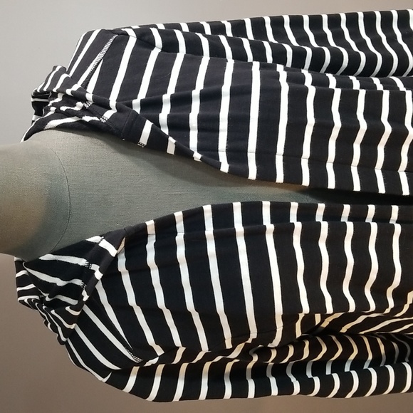 Petite MP Talbots super stretchy black and white casual cardigan size medium P - Picture 6 of 14